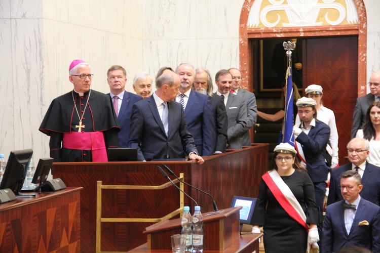 53. sesja Sejmiku Województwa Śląskiego z okazji 50. rocznica powstania Uniwersytetu Śląskiego