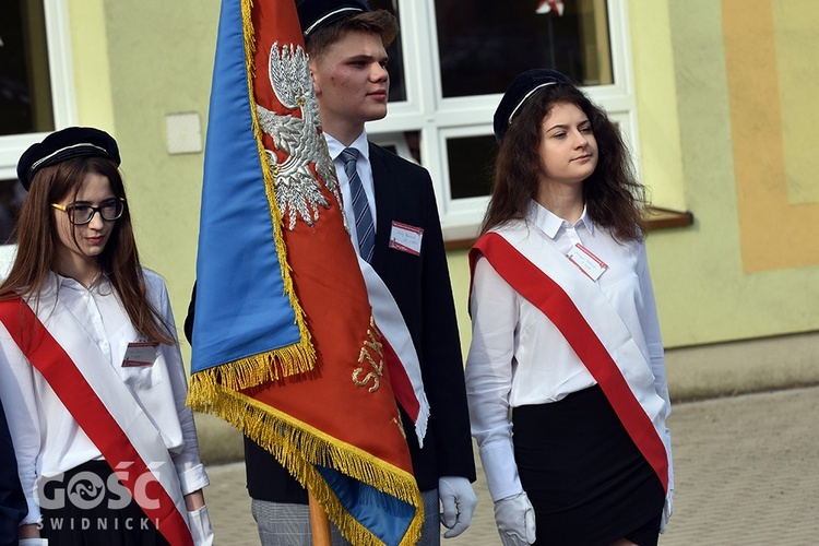 XXXV Ogólnopolskie Sympozjum Klubu Szkół im. Westerplatte w Dzierżoniowie