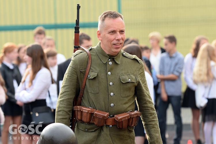 XXXV Ogólnopolskie Sympozjum Klubu Szkół im. Westerplatte w Dzierżoniowie