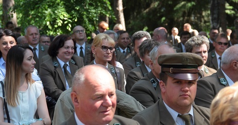Majówka leśników na Świętej Górze Polanowskiej 