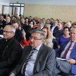 Konferencja o samobójstwach wśród dzieci i młodzieży