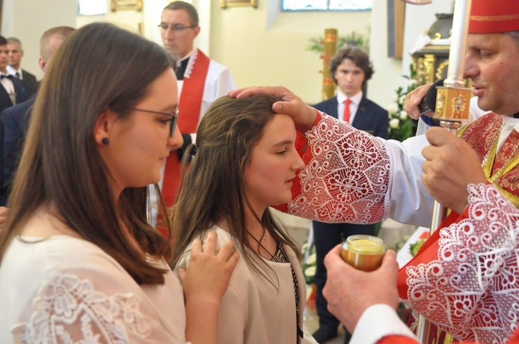 Bierzmowanie w Oleśnie