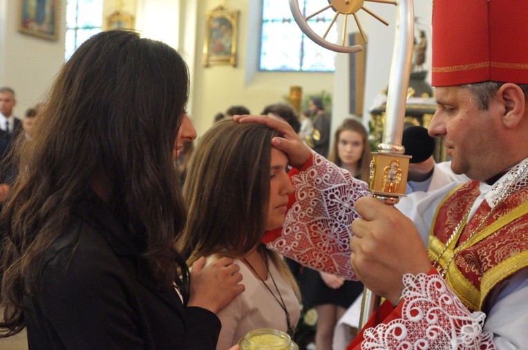 Bierzmowanie w Oleśnie