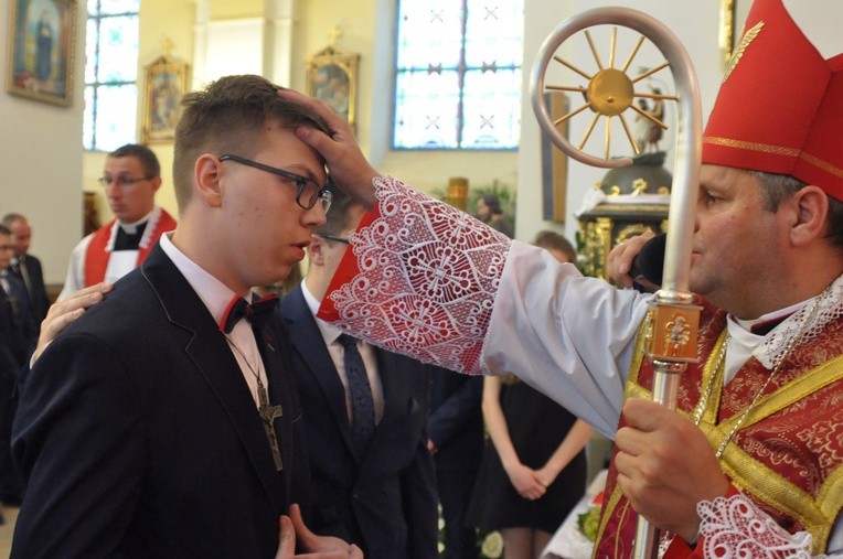 Bierzmowanie w Oleśnie