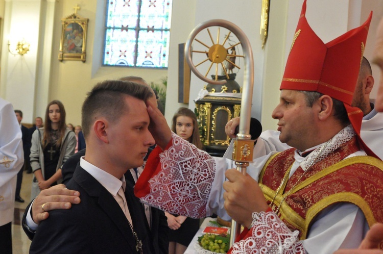 Bierzmowanie w Oleśnie