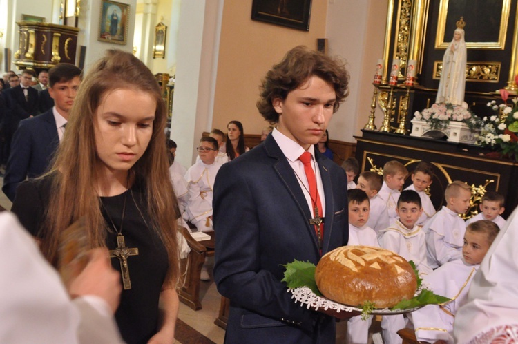 Bierzmowanie w Oleśnie