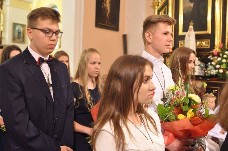 Bierzmowanie w Oleśnie