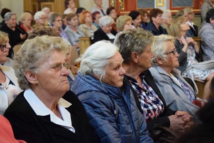 V Diecezjalna Pielgrzymka Kobiet, cz. 1