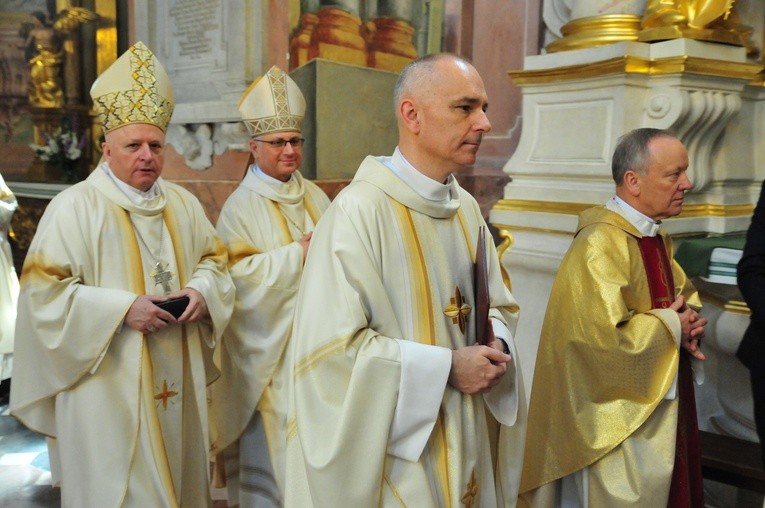 Świecenia kapłańskie w archikatedrze lubelskiej