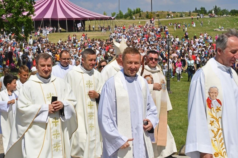 Diecezjalny Dzień Dziecka w Skrzatuszu