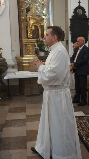 Święcenia diakonatu