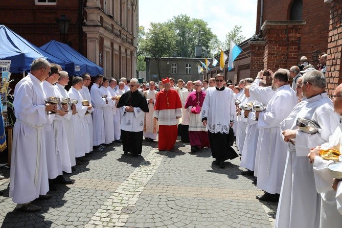 Mężczyźni w Piekarach - cz. 2