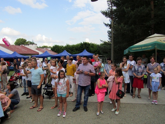 Majówka nad Stawem w Łąkcie