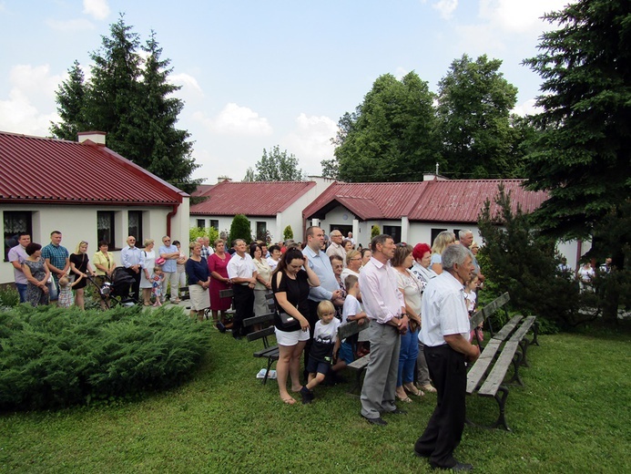 Majówka nad Stawem w Łąkcie