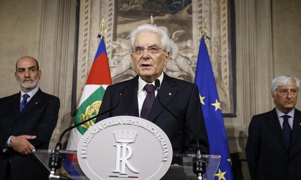 Włochy: Żądania impeachmentu prezydenta i rozpisania nowych wyborów