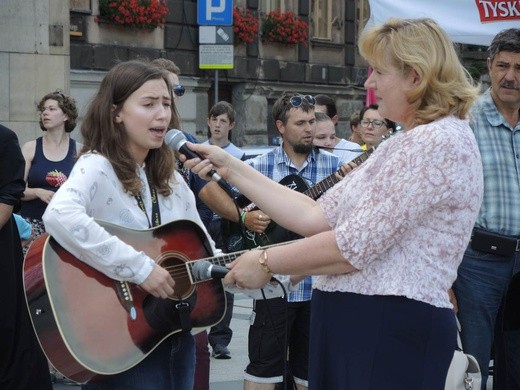 5. Marsz dla Życia i Rodziny w Bielsku-Białej 2018 - na trasie