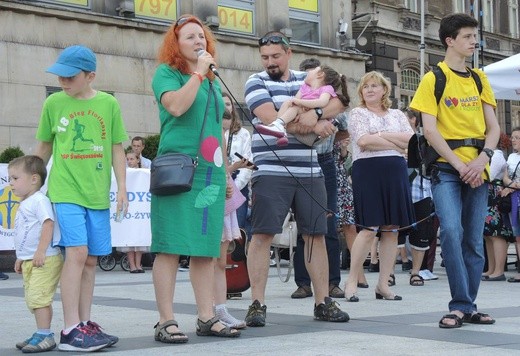 5. Marsz dla Życia i Rodziny w Bielsku-Białej 2018 - na trasie