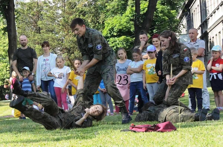 Festyn rodzinny z katolickim przedszkolem "Serduszko"