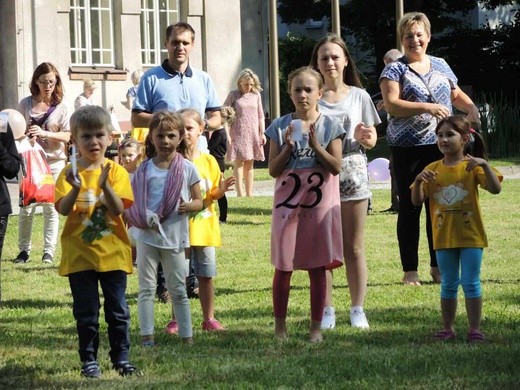 Festyn rodzinny z katolickim przedszkolem "Serduszko"
