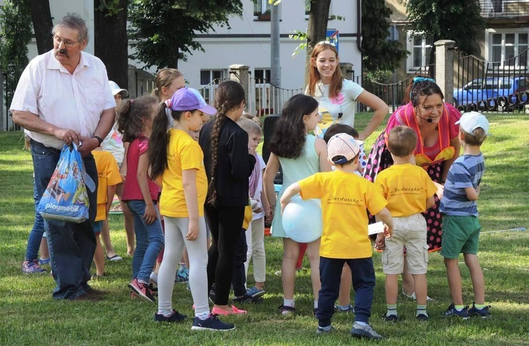 Festyn rodzinny z katolickim przedszkolem "Serduszko"