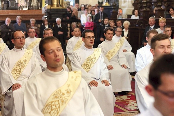▲	Patronem tegorocznych neoprezbiterów jest bł. ks. Michał Sopoćko, spowiednik św. s. Faustyny z czasów wileńskich.
