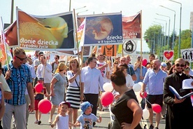 ▲	Marsz jest coroczną formą manifestacji przywiązania  do tradycyjnych wartości.