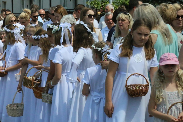 Procesja w parafii Trójcy Świętej w Lublinie