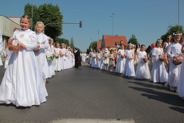 Procesja Bożego Ciała w Koszalinie cz. 1