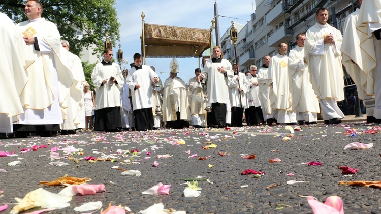 Centralna Procesja Bożego Ciała we Wrocławiu