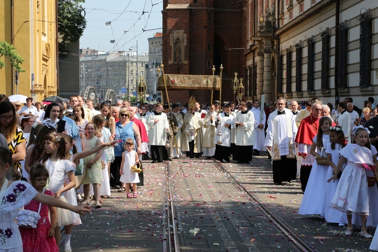 Centralna Procesja Bożego Ciała we Wrocławiu