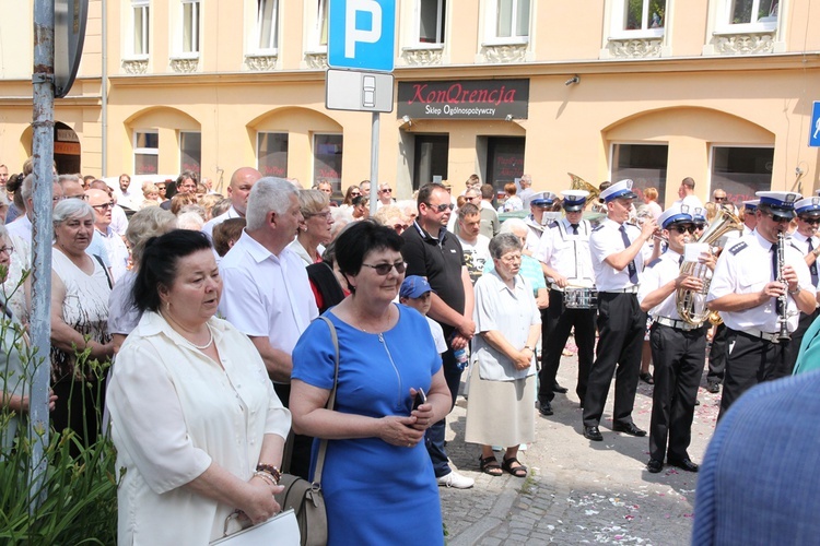 Msza św. i procesja Bożego Ciała w Ziębicach