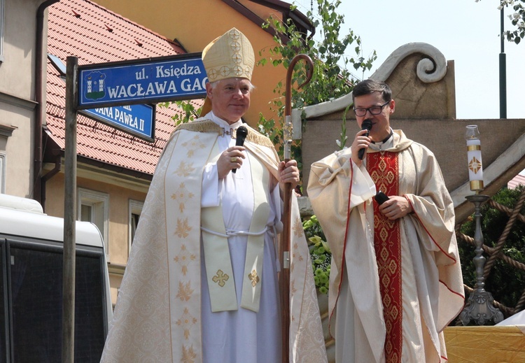 Msza św. i procesja Bożego Ciała w Ziębicach