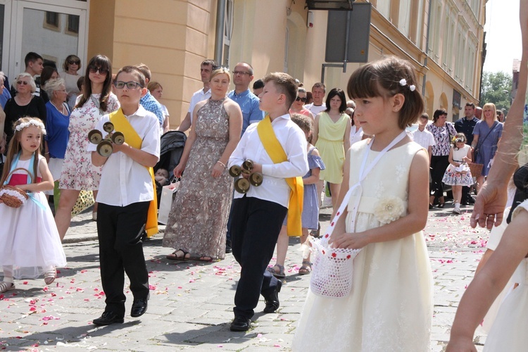 Msza św. i procesja Bożego Ciała w Ziębicach