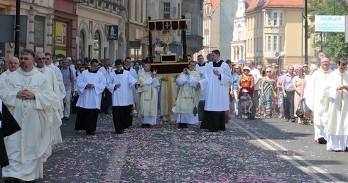 Centralna procesja
