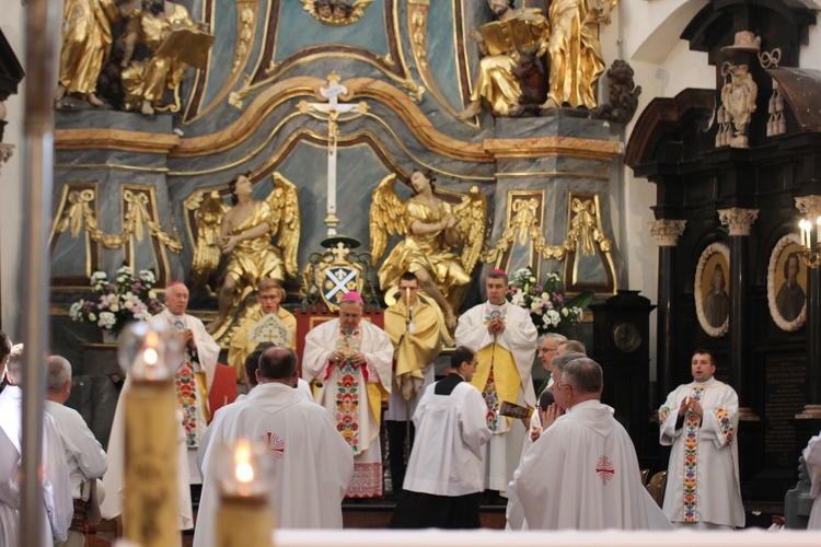 Boże Ciało w Łowiczu - Eucharystia