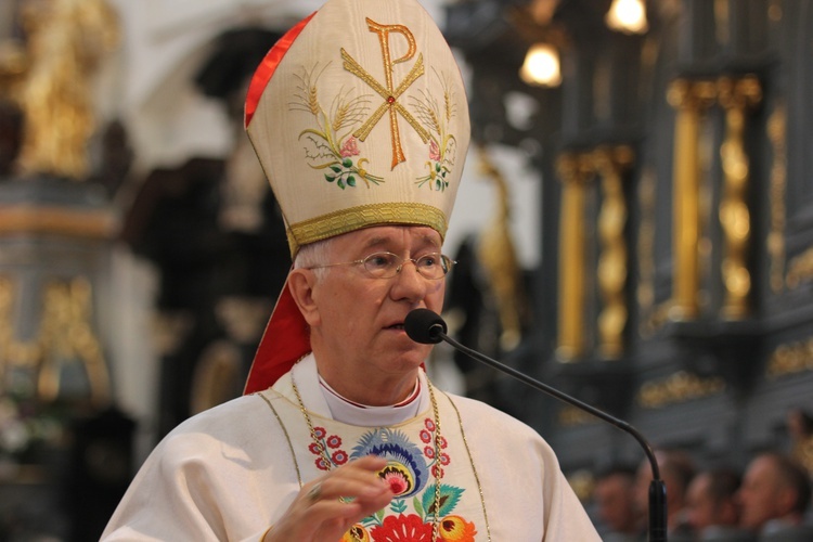 Boże Ciało w Łowiczu - Eucharystia