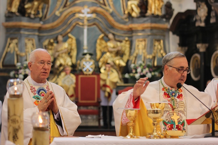 Boże Ciało w Łowiczu - Eucharystia