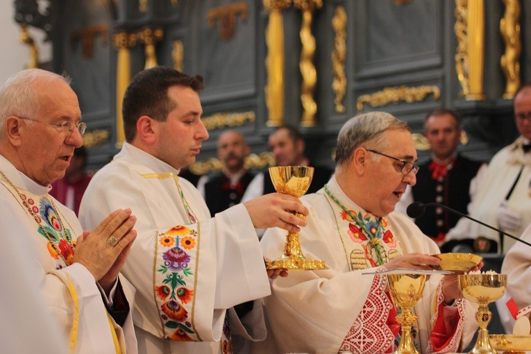 Boże Ciało w Łowiczu - Eucharystia