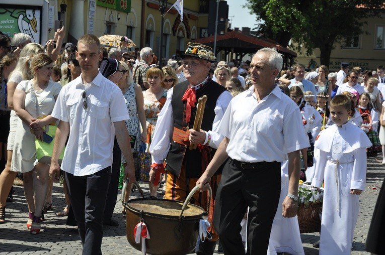 Boże Ciało w Łowiczu - procesja