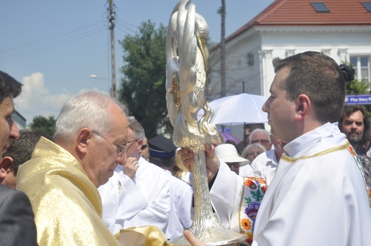 Boże Ciało w Łowiczu - procesja