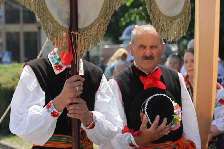 Boże Ciało w Łowiczu - procesja