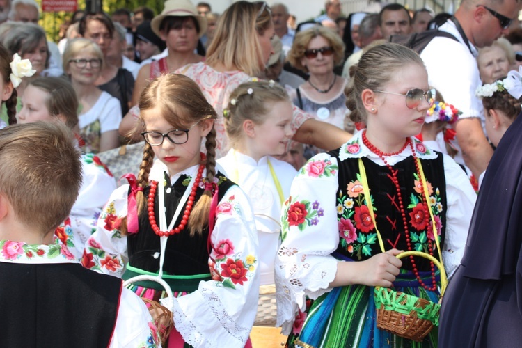 Boże Ciało w Łowiczu - procesja