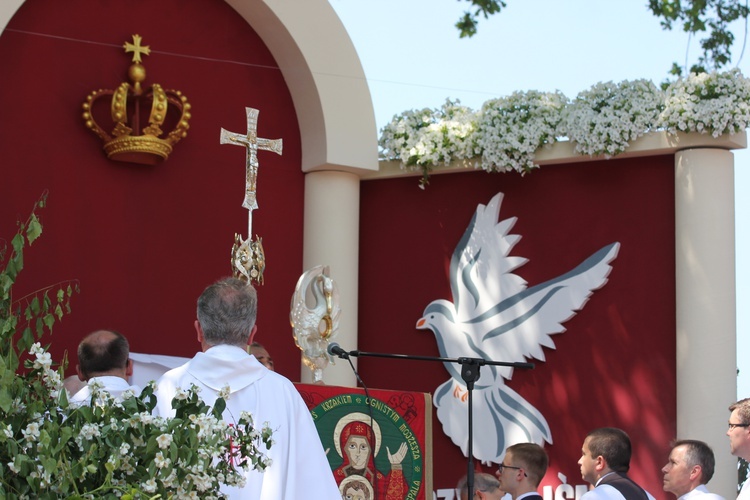 Boże Ciało w Łowiczu - procesja