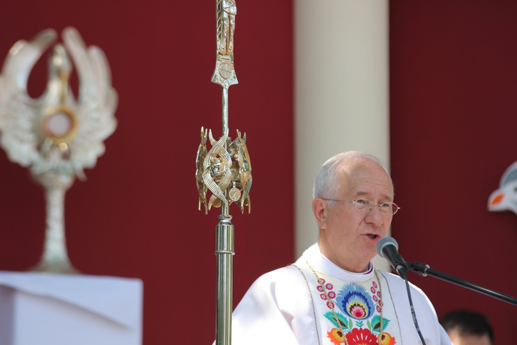 Boże Ciało w Łowiczu - procesja