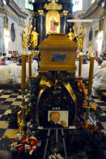 Pogrzeb ks. Antoniego Sołtysika w obiektywie Adama Wojnara