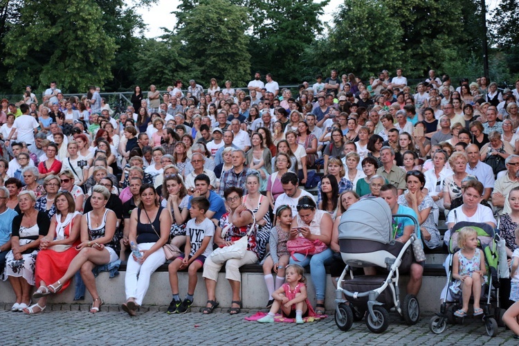 Koncert uwielbienia "Nie nam, Panie!" w Oleśnicy