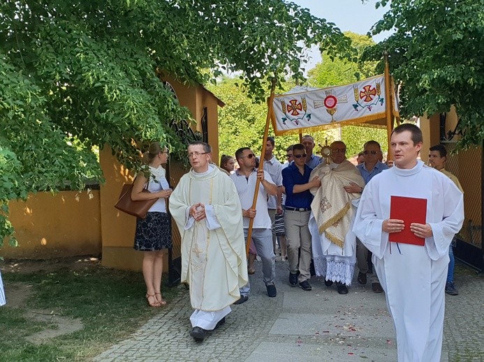 Procesje w Boże Ciało 2018 w archidiecezji wrocławskiej