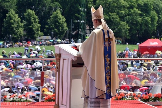 VI Ogólnopolska Pielgrzymka Żywego Różańca na Jasną Górę