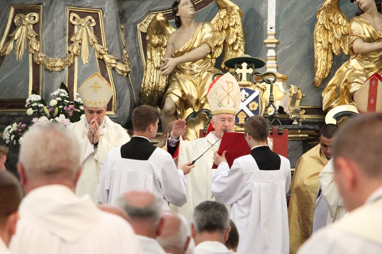 Święcenia kapłańskie w Łowiczu