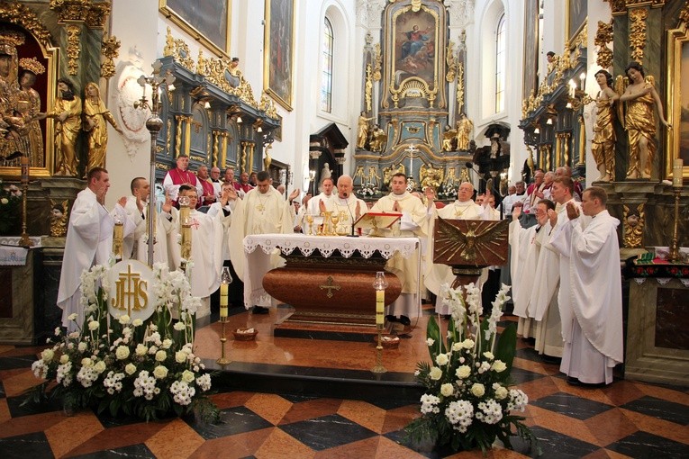Święcenia kapłańskie w Łowiczu